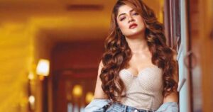 ‘দাদি’ হচ্ছেন শ্রাবন্তী!