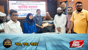 ঈদগাহ সংস্কারে আর্থিক সহায়তা ও এলাকা পরিষ্কারে ব্লিচিং পাউডার তুলে দিলেন এমপি আব্দুল মহিত তালুকদার
