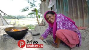 আমতলীতে কুরবানির মাংস পেয়ে আনন্দে আত্মহারা বিউটি বেগম
