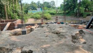 চাঁদপুরে সরকারি ভিপি সম্পত্তিতে অবৈধভাবে পাকা ভবন নির্মাণের অভিযোগ