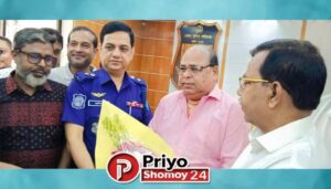 গাইবান্ধা ক্রীড়া সংস্থার অ্যাডহকে ডিসি-এসপিকে ফুলেল বরণ