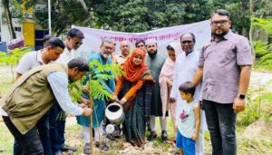আদমদীঘি উপজেলাজুড়ে গাছ লাগানোর কর্মসূচি শুরু