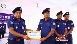 শ্রেষ্ঠ ওসিসহ একাধিক পুরস্কার অর্জন করল আমতলী থানা