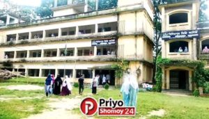 মনোহরদীতে ভুল প্রশ্নপত্রে এইচএসসি পরীক্ষা গ্রহণের অভিযোগ, ক্ষোভে ফুঁসছেন শিক্ষার্থীরা