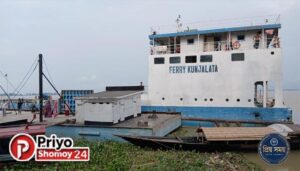 একটি ফেরি প্রত্যাহারেই চিলমারী-রৌমারী নৌপথে অচলাবস্থা