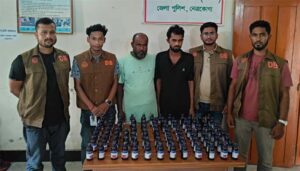 দুর্গাপুরে অভিযানকালে মাদক কারবারিদের হামলায় আহত ডিবির ৫ সদস্য