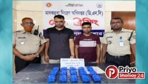 ৩০ হাজার পিচ ইয়াবা প্রাইভেটকারসহ যশোরে আটক ২