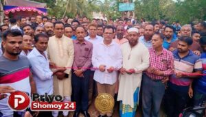 তালার ধানদিয়ায় ৪ কিঃ মিঃ রাস্তার নির্মাণ কাজের উদ্বোধন করলেন প্রশাসক হাবিবুল ইসলাম হাবিব