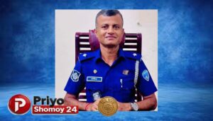 চাঁদপুরের ট্রাফিক ইন্সপেক্টর প্রবীর দাসের মানবিকতা ও সৌজন্যমূলক আচরণে মুগ্ধ চালক সমাজ