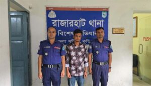 সরকারি রাস্তা নিয়ে বিরোধের জেরে হত্যাকাণ্ড, ছাত্রশক্তির নেতা গ্রেপ্তার