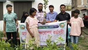 মেহেরপুরে মুজিবনগর সামাজিক উন্নয়ন সংস্থার উদ্যোগে মাসব্যাপী বৃক্ষরোপণ কর্মসূচি উদ্বোধন