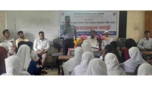 নাগেশ্বরীতে শিক্ষার্থীদের নিয়ে নিরাপদ খাদ্য বিষয়ক সচেতনতামূলক কর্মসূচি